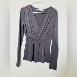 Graham And Spencer‎ Long Sleeve V Neck Blouse Sz Small Gray/purple Satin Casual